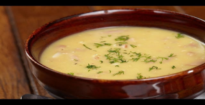 طبق شتوي من شوربة الكينوا بالكريمة