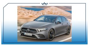 سيارة سيارة مرسيدس AClass 2020 من الخارج