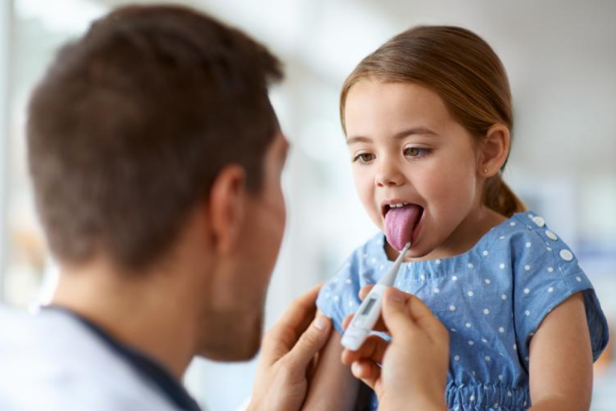 وسائل لتخفيف التهاب الحلق عند الأطفال