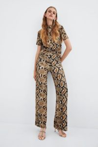 ملابس zara للنساء 2021