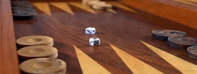 تاريخ لعبة الطاولة وبدايتها وقواعد وكيفية لعبها