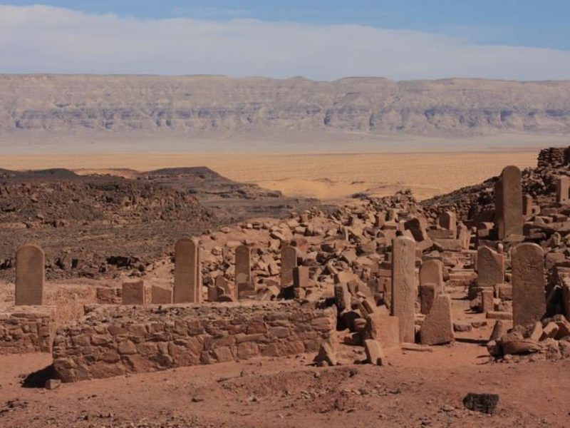 كيف نشأت جميع أبجديات العالم في مصر وسجلت ذلك موسوعة جينيس؟