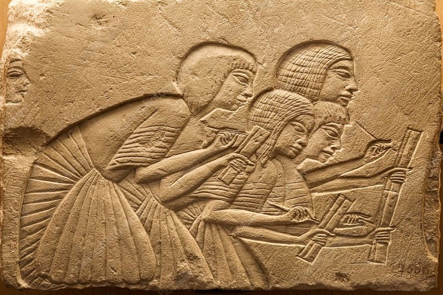 التعليم في مصر القديمة: هل عرف قدماء المصريون المدارس؟