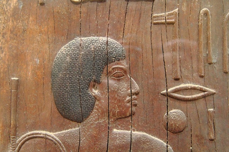 أطباء مصر القديمة: حسي رع أول طبيب أسنان في التاريخ