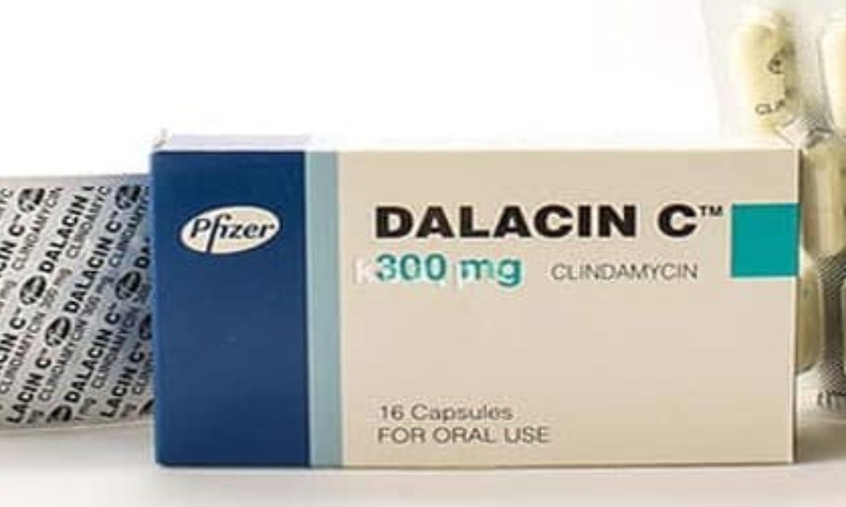 Dalacin دالاسين دواعي الاستعمال الاعراض الجانبية السعر علاج عدووى الجهاز التنفسي