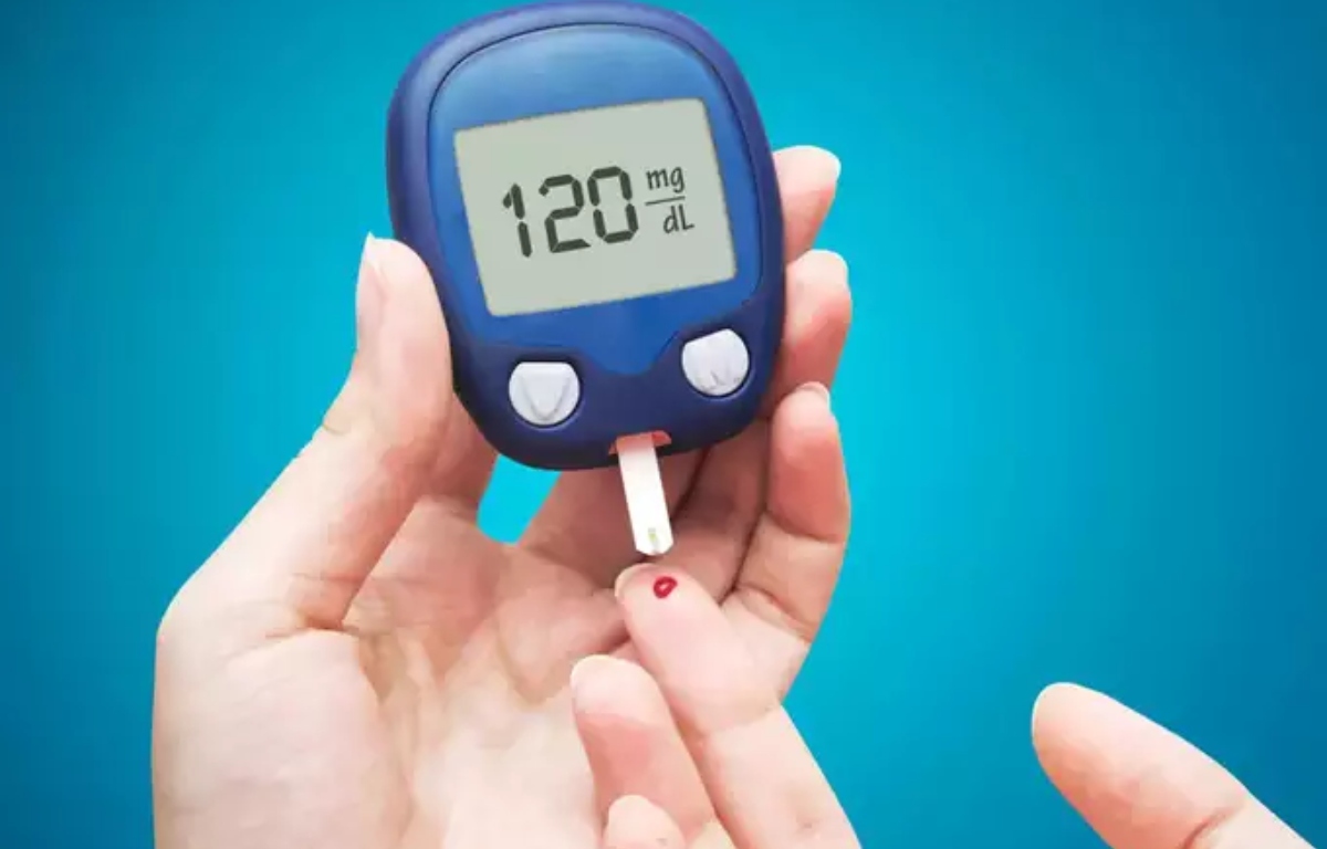 ما الذي يسبب ارتفاع نسبة السكر في الدم بين غير المصابين بالسكري