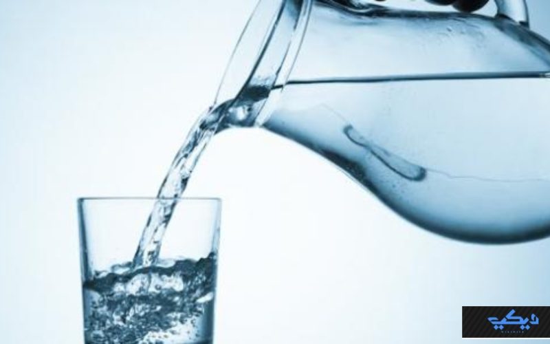 كم قارورة ماء تساوي لترًا؟